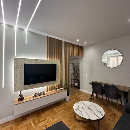 Apartamento Mihaela-Andreea Luxury House Atenas Exterior foto